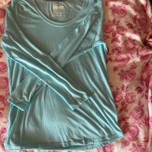Nike Dry fit long sleeve bundle